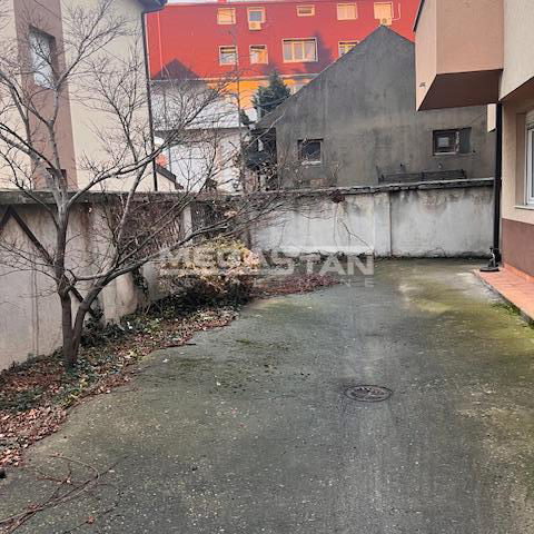 Lokal na prodaju, Učiteljsko Naselje, Beograd, 124m², 200.000 €