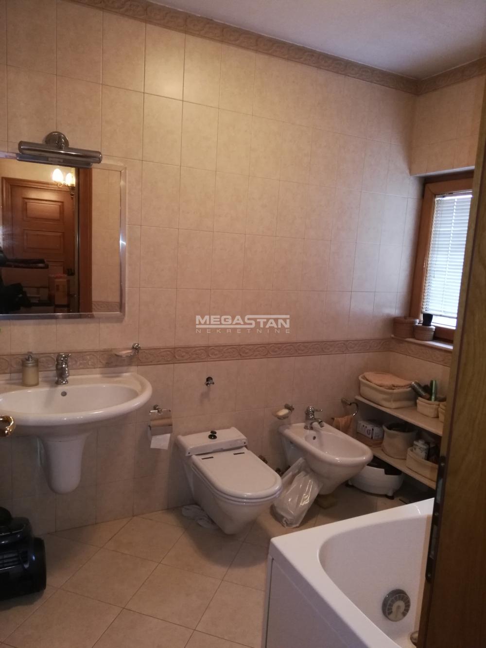 108092923-11-20250130165321 Četvorosoban stan na prodaju, Skupština, Beograd, 164m², 470.000 €