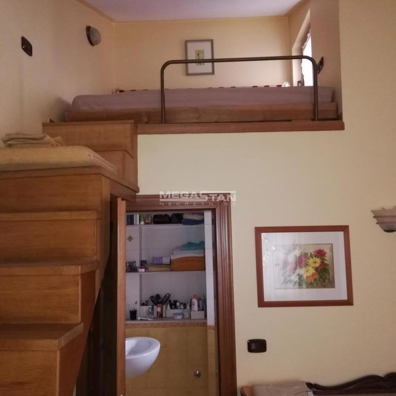 Četvorosoban stan na prodaju, Skupština, Beograd, 164m², 470.000 €