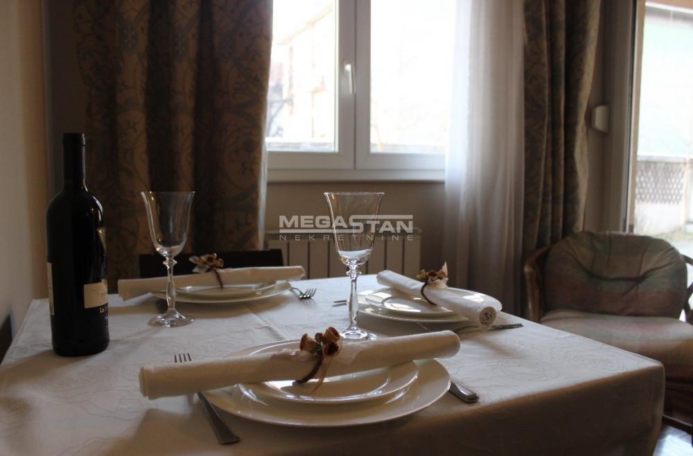 Dvoiposoban stan na prodaju, Učiteljsko Naselje, Beograd, 52m², 340.000 €