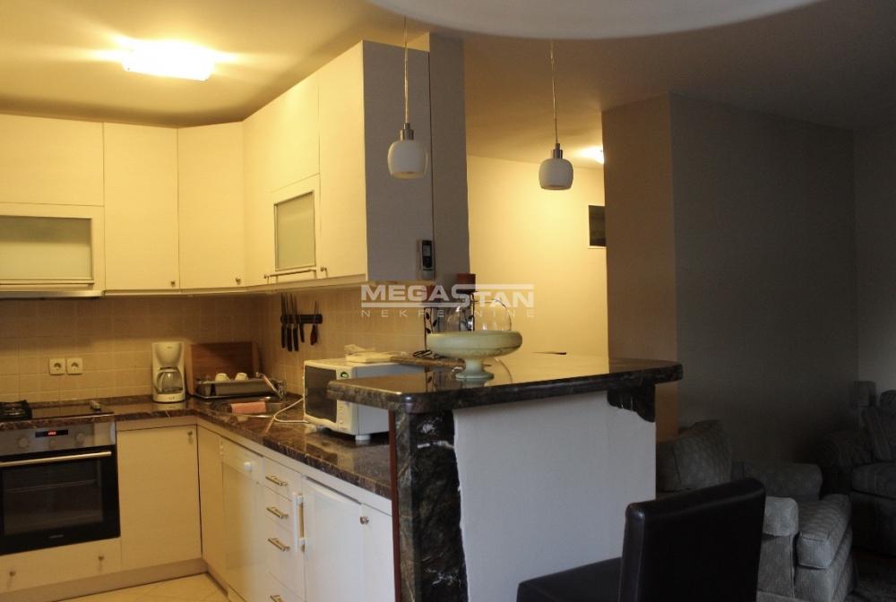 Dvoiposoban stan na prodaju, Učiteljsko Naselje, Beograd, 52m², 340.000 €
