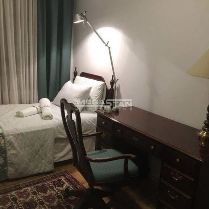 Dvoiposoban stan na prodaju, Učiteljsko Naselje, Beograd, 52m², 340.000 €