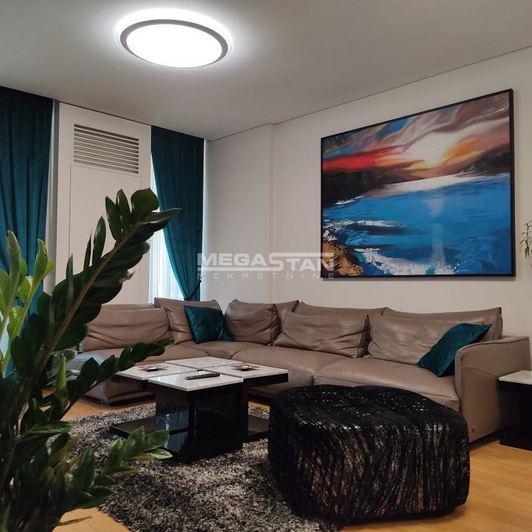 Trosoban stan na prodaju, Beograd na Vodi, Beograd, 94m², 855.000 €