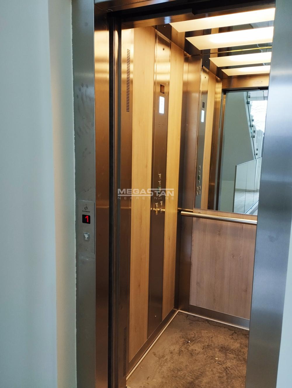 108093282-7-20250224153339 Četvorosoban stan za izdavanje, Senjak, Beograd, 177m², 3.500 €/mes