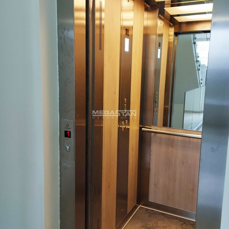 Četvorosoban stan za izdavanje, Senjak, Beograd, 177m², 3.500 €/mes