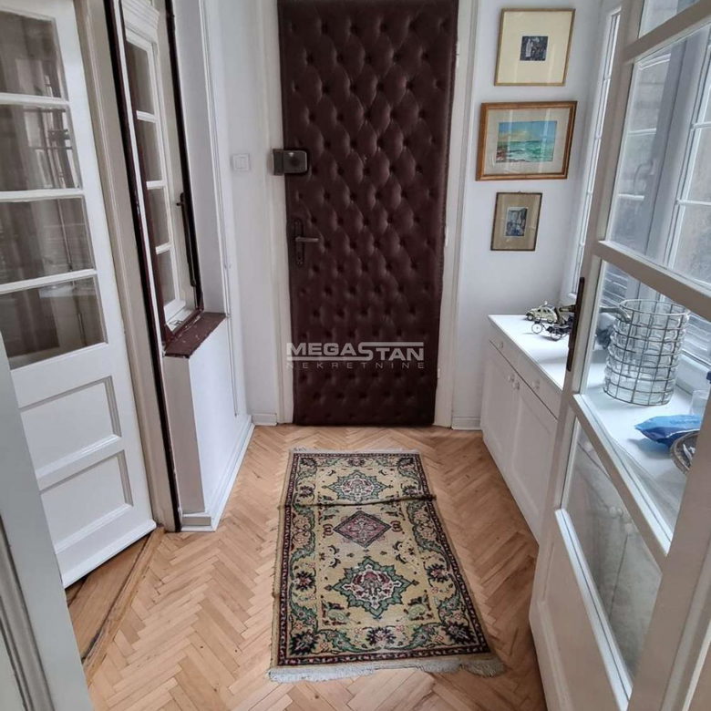 Lokal za izdavanje, Trg Nikole Pašića, Beograd, 145m², 2.500 €/mes