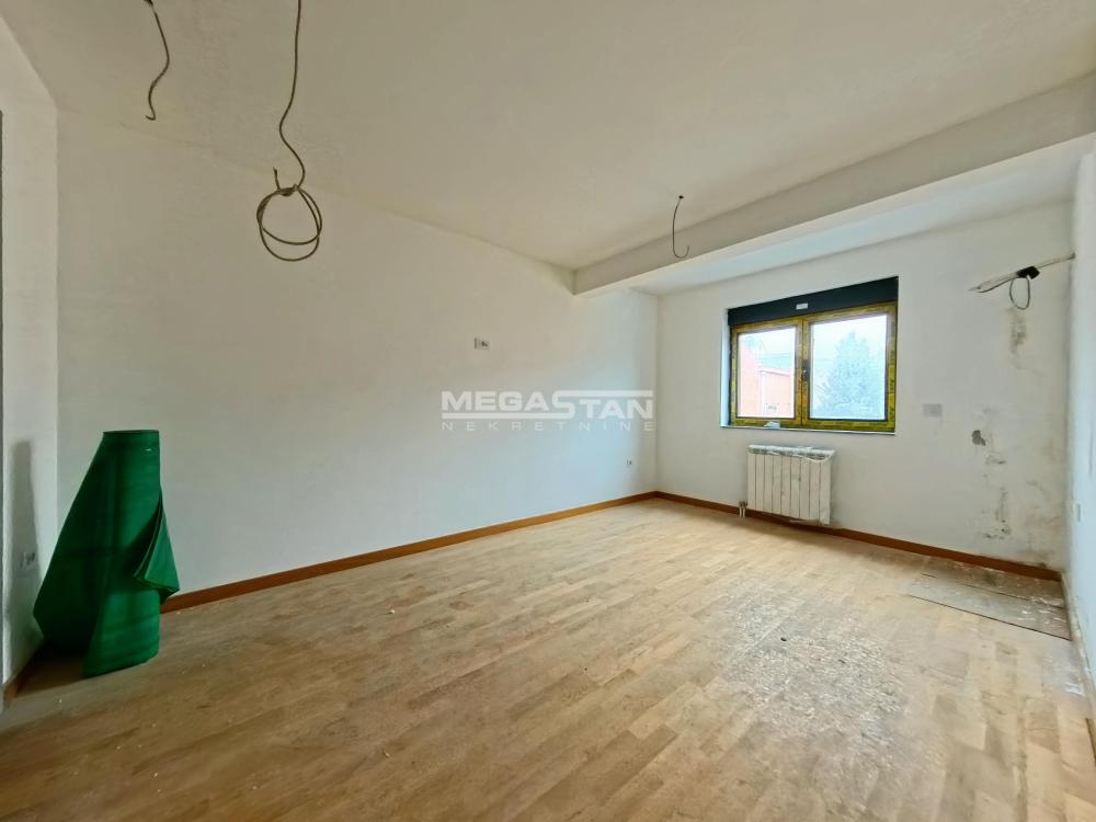 108093746-10-20250329135548 Petosoban stan na prodaju, Autokomanda, Beograd, 134m², 374.500 €