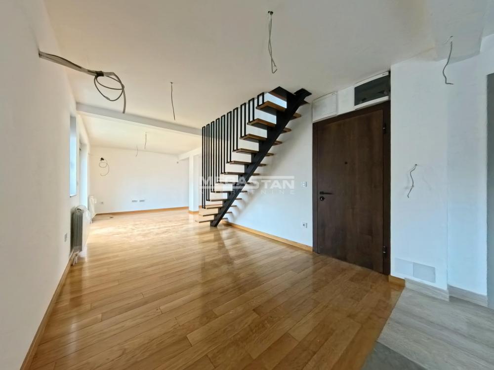 108093746-11-20250329135548 Petosoban stan na prodaju, Autokomanda, Beograd, 134m², 374.500 €