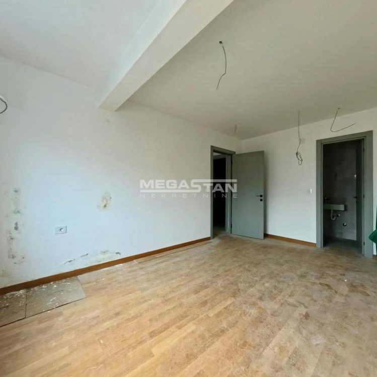 Petosoban stan na prodaju, Autokomanda, Beograd, 134m², 374.500 €