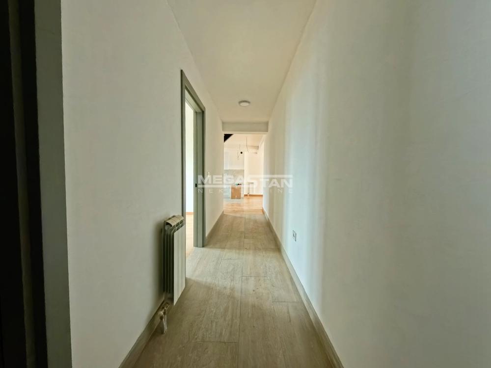 108093747-3-20250329143208 Petosoban stan na prodaju, Autokomanda, Beograd, 144m², 395.500 €