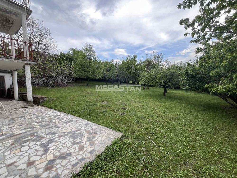 108094161-4-20250425181126 Kuća na prodaju, Boleč, Beograd, 450m², 270.000 €