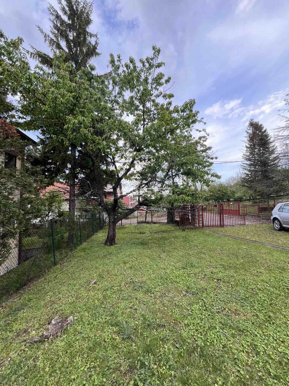 108094161-5-20250425181126 Kuća na prodaju, Boleč, Beograd, 450m², 270.000 €