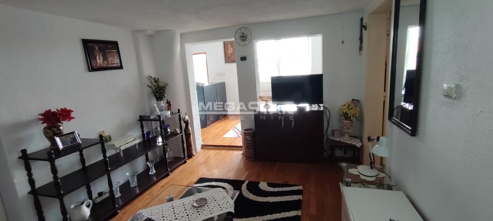 Dvosoban stan na prodaju, Kumodraž, Beograd, 47m², 75.000 €
