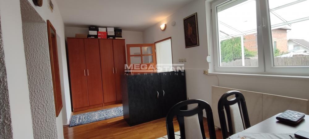 Dvosoban stan na prodaju, Kumodraž, Beograd, 47m², 75.000 €