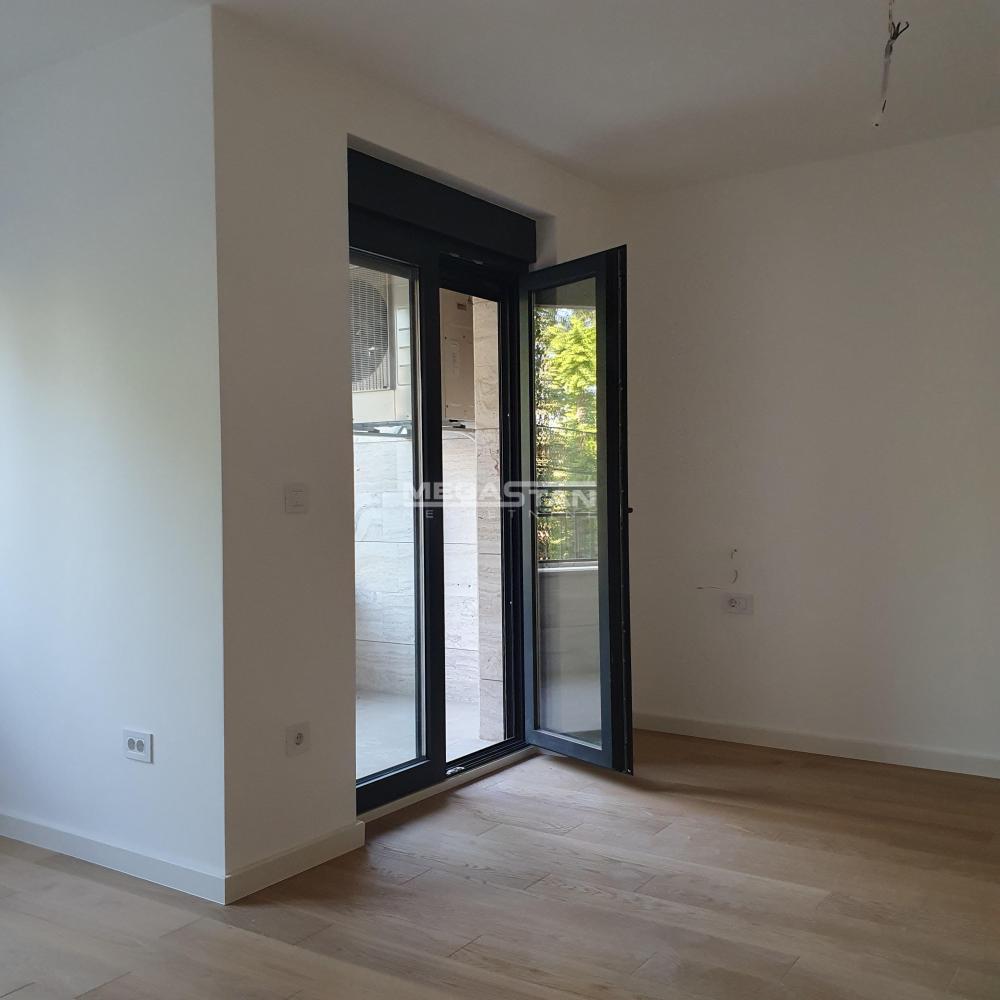108095161-7-20250704093639 Petosoban stan na prodaju, Dorćol, Beograd, 189m², 765.000 €