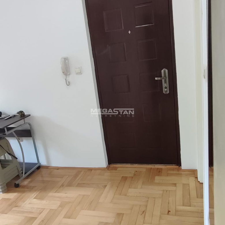 Jednoiposoban stan na prodaju, Karaburma, Beograd, 40m², 115.000 €