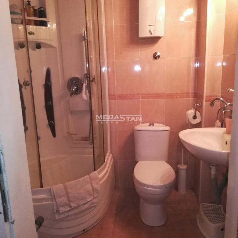 Višesoban stan na prodaju, Centar, Beograd, 134m², 600.000 €