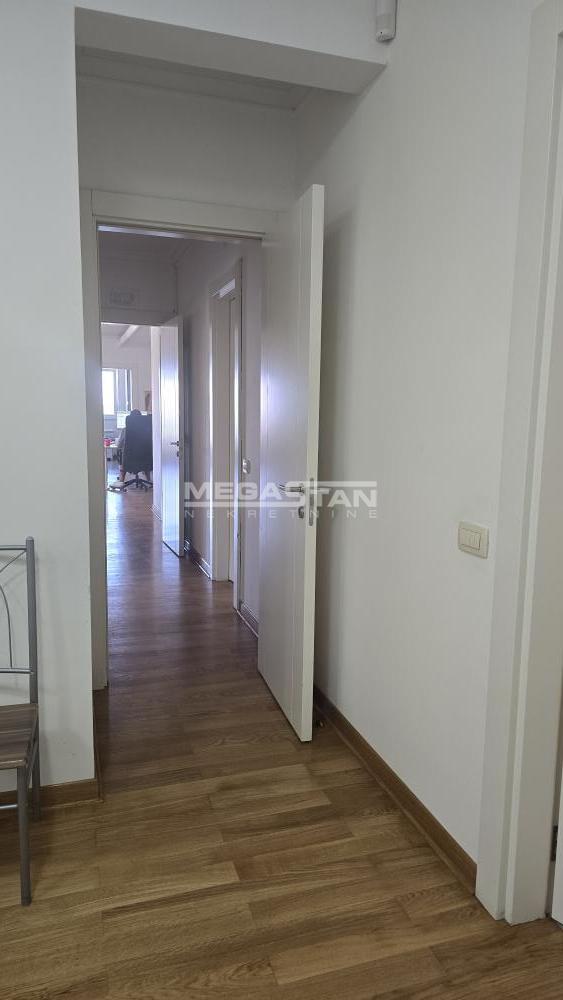108095919-5-20250828151439 Četvorosoban stan za izdavanje, Senjak, Beograd, 157m², 2. sprat, 2.200 €/mes
