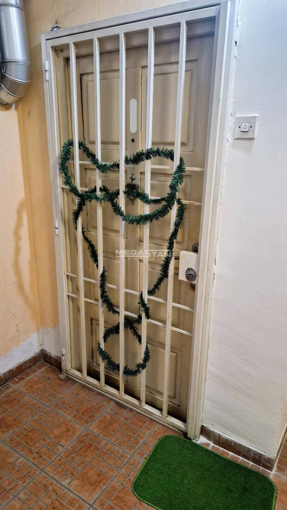 108096711-8-20251027125547 Jednosoban stan na prodaju, Centar, Beograd, 33m², 136.000 €