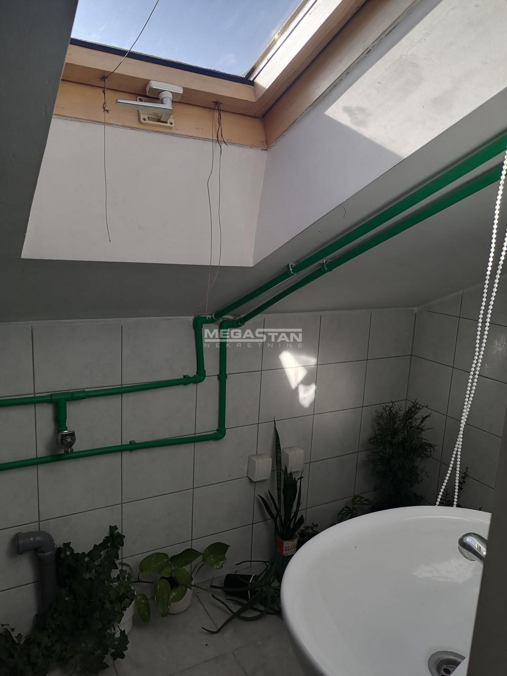 108096977-4-20251117154227 Troiposoban stan na prodaju, Karaburma, Beograd, 80m², 151.500 €