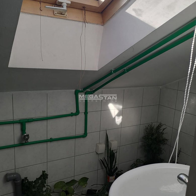 Troiposoban stan na prodaju, Karaburma, Beograd, 80m², 151.500 €
