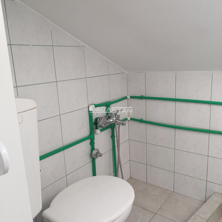 Troiposoban stan na prodaju, Karaburma, Beograd, 80m², 151.500 €