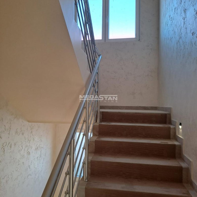 Jednoiposoban stan na prodaju, Borča, Beograd, 45m², 118.800 €