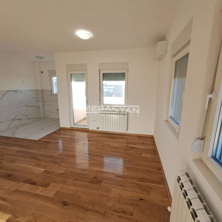 Jednoiposoban stan na prodaju, Borča, Beograd, 45m², 118.800 €