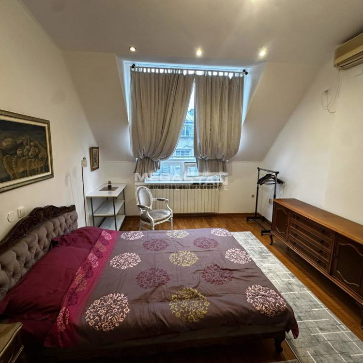Petosoban stan na prodaju, Skupština, Beograd, 109m², 465.000 €