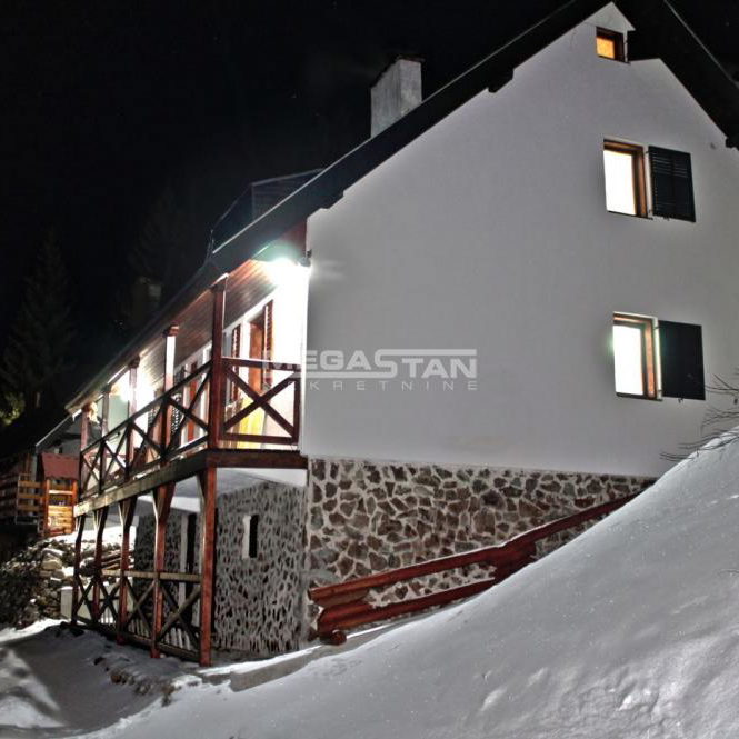 Kuća na prodaju, Centar, Kopaonik, 190m², 250.000 €