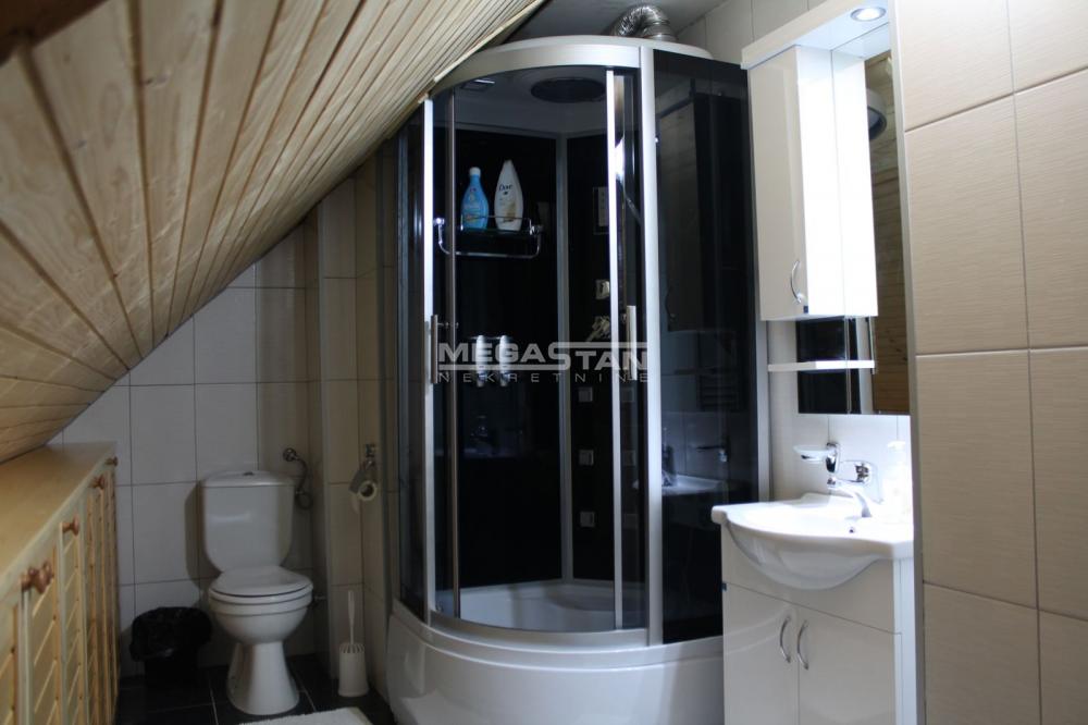 108097616-3-20251223124438 Kuća na prodaju, Centar, Kopaonik, 190m², 250.000 €