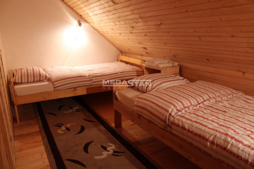 108097616-4-20251223124438 Kuća na prodaju, Centar, Kopaonik, 190m², 250.000 €
