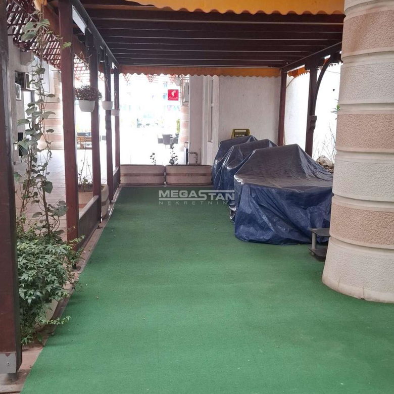 Lokal na prodaju, Blok 12 – YUBC, Beograd, 77m², Visoko prizemlje, 192.000 €