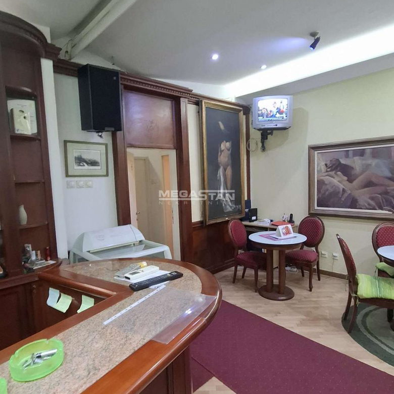 Lokal na prodaju, Blok 12 – YUBC, Beograd, 77m², Visoko prizemlje, 192.000 €