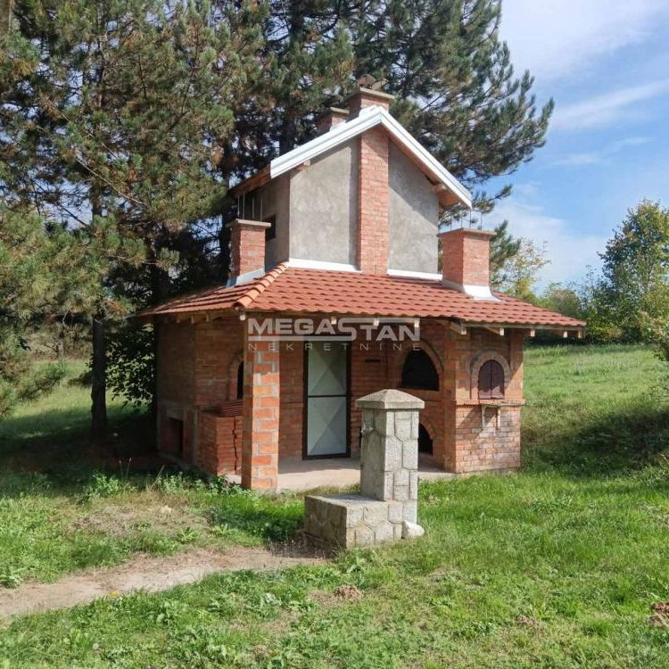 Kuća na prodaju, Trbušnica, Beograd, 191m², 130.000 €