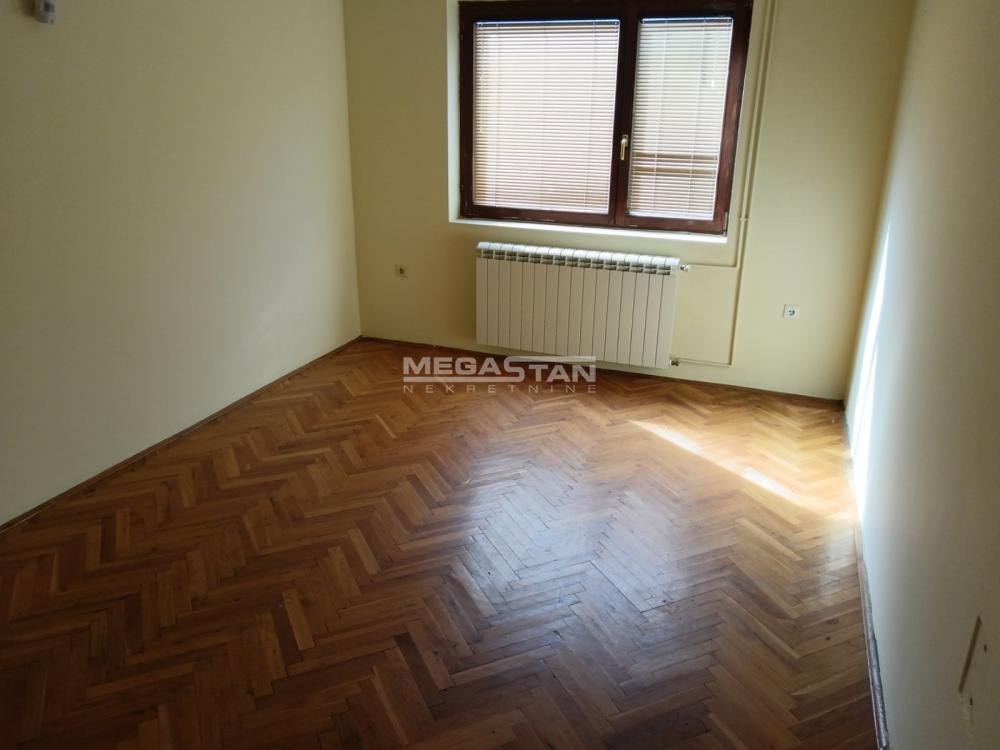 108098034-7-20260218162756 Kuća na prodaju, Trbušnica, Beograd, 191m², 130.000 €