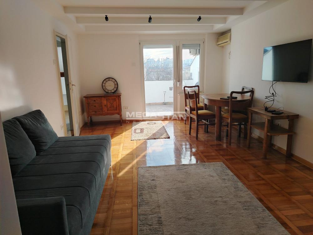 Četvorosoban stan na prodaju, Slavija, Beograd, 117m², 270.000 €