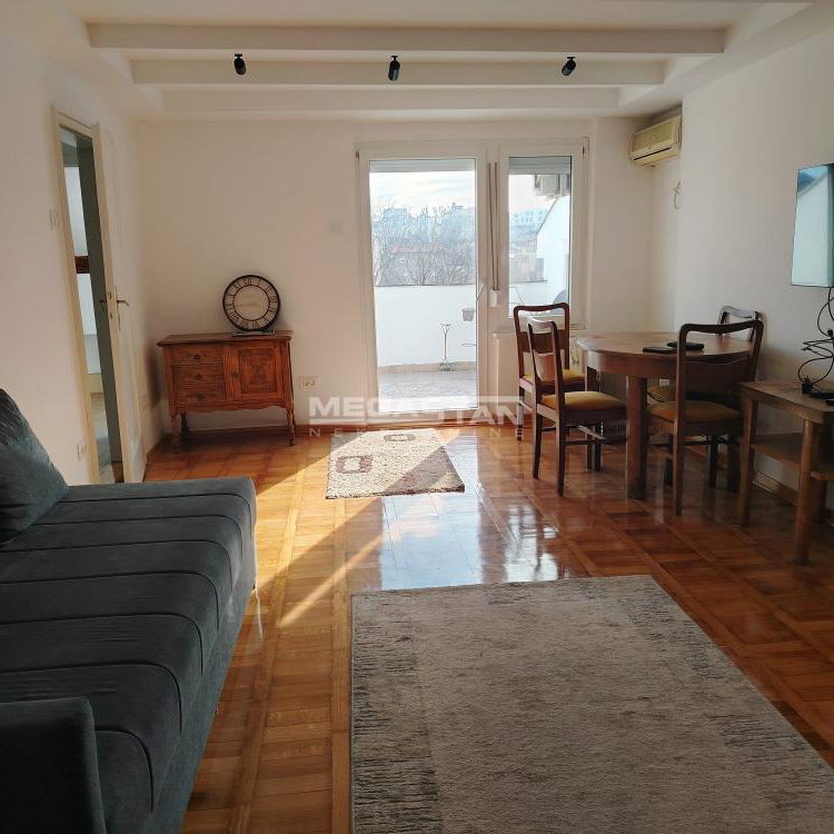 Četvorosoban stan na prodaju, Slavija, Beograd, 117m², 270.000 €