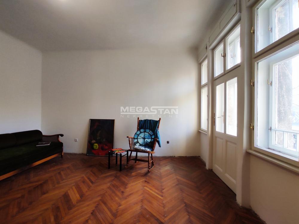 Dvosoban stan na prodaju, Beograd Centar, Beograd, 87m², 1. sprat, 289.900 €