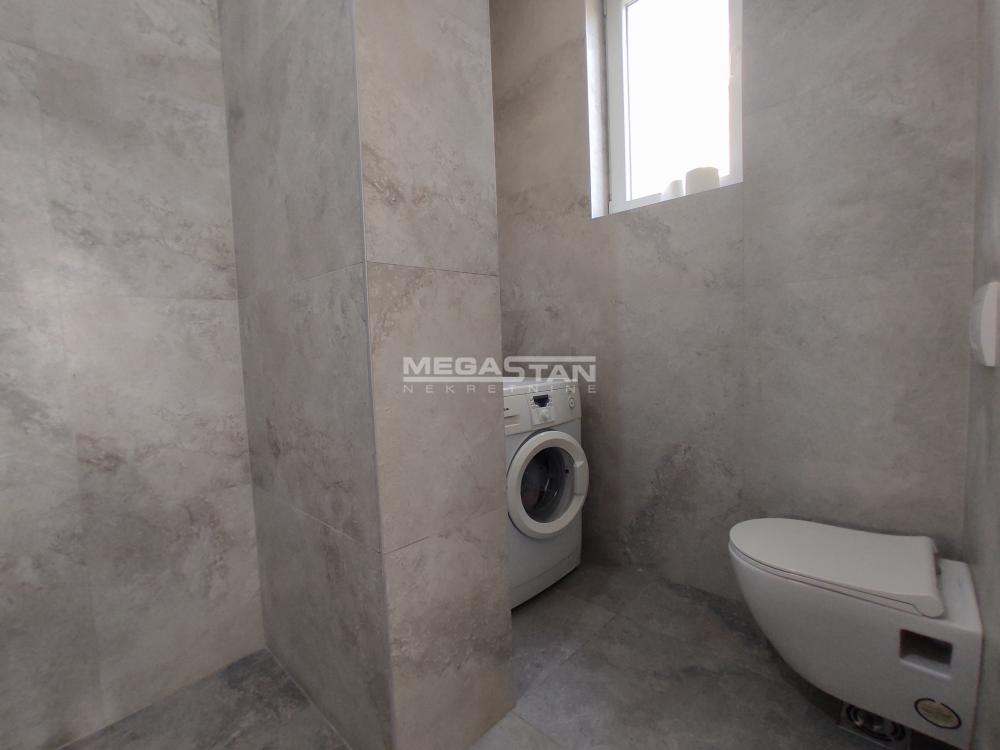 Dvosoban stan na prodaju, Beograd Centar, Beograd, 87m², 1. sprat, 289.900 €