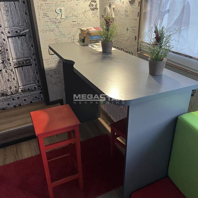 Višesoban stan na prodaju, Knez Mihailova, Beograd, 170m², 888.000 €