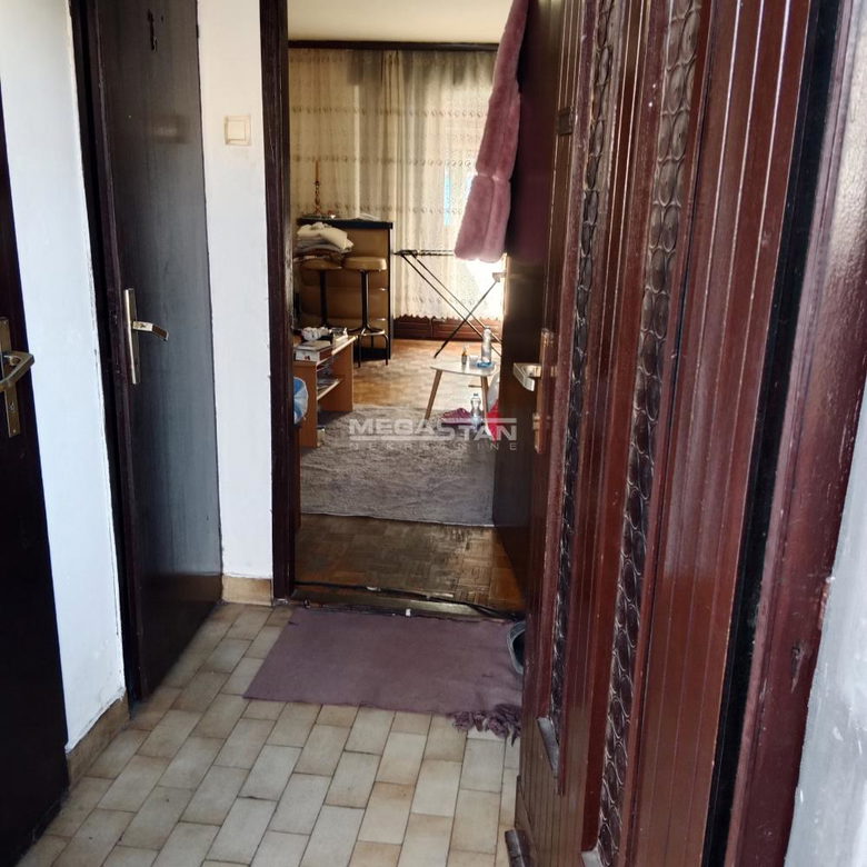 Četvorosoban stan na prodaju, Rvati, Beograd, 86m², 150.000 €