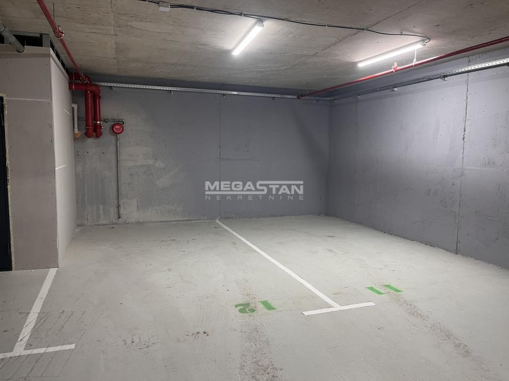 Garaža na prodaju, Banovo Brdo, Beograd, 13m², 25.000 €
