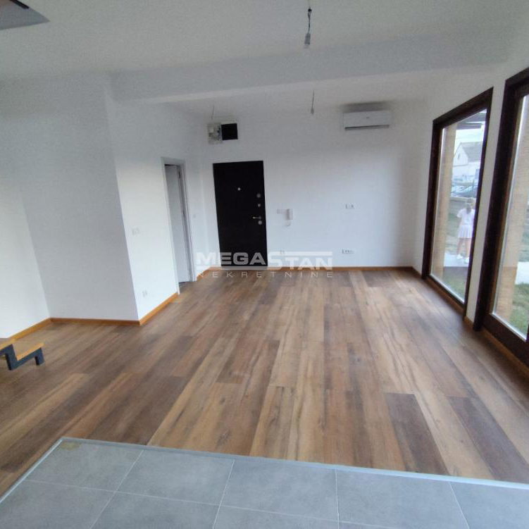 Četvorosoban stan na prodaju, Borča, Beograd, 86m², Prizemlje, 180.000 €