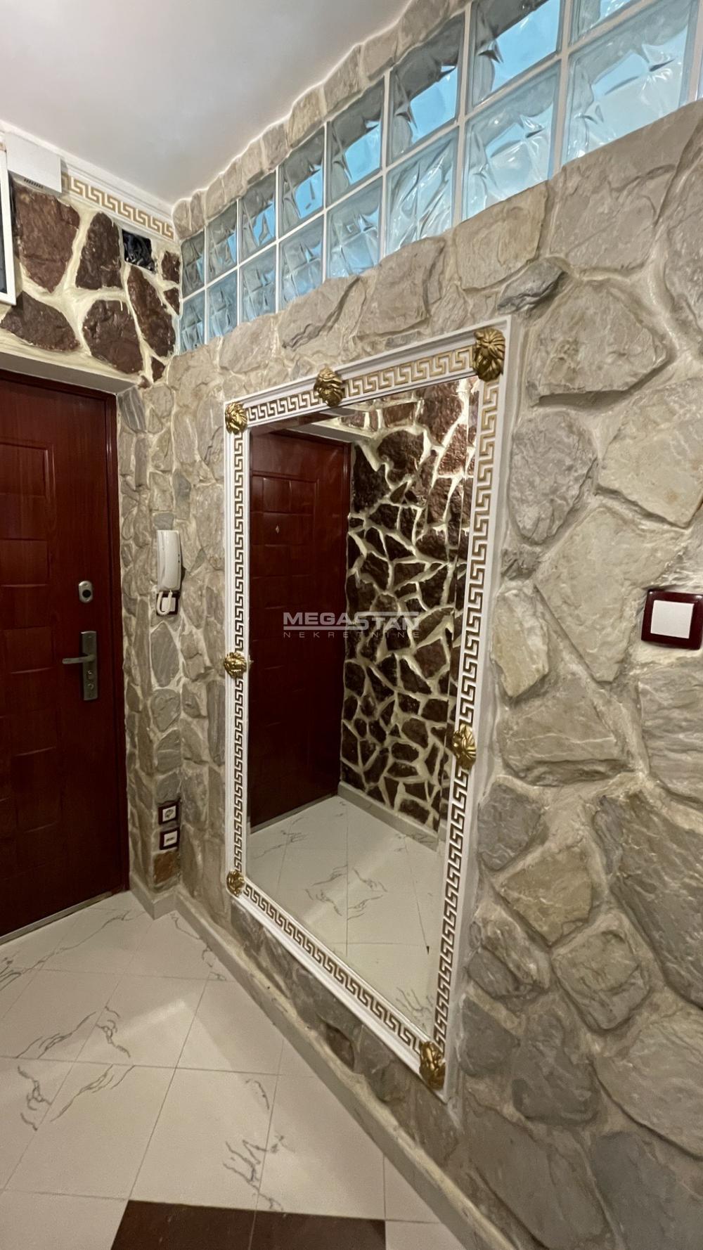 Dvosoban stan na prodaju, Karaburma, Beograd, 57m², Nisko prizemlje, 159.900 €