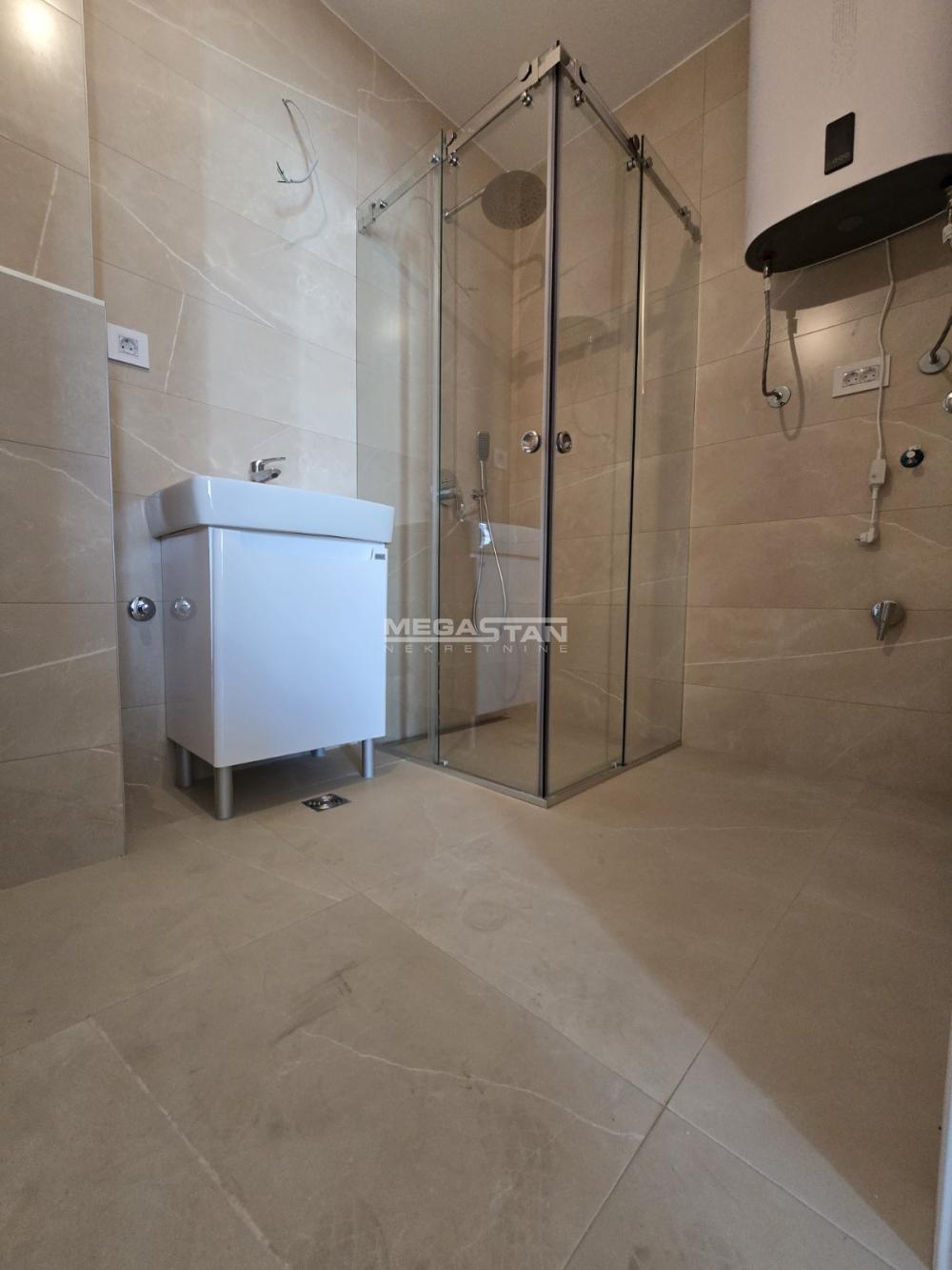 108098529-10-20260316102400-1 Četvoroiposoban stan na prodaju, Šumice, Beograd, 162m², 518.400 €