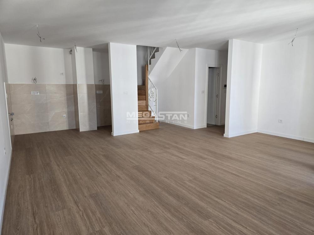 108098529-13-20260316102401-1 Četvoroiposoban stan na prodaju, Šumice, Beograd, 162m², 518.400 €