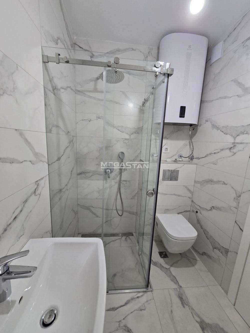 108098529-17-20260316102403 Četvoroiposoban stan na prodaju, Šumice, Beograd, 162m², 518.400 €