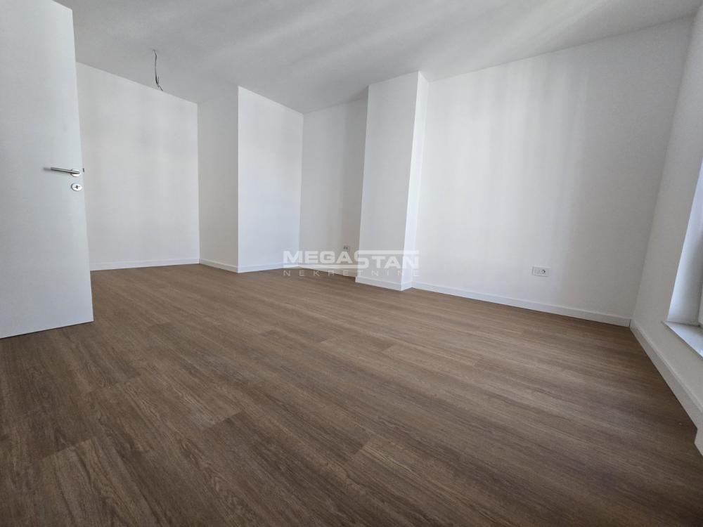 108098529-19-20260316102403-1 Četvoroiposoban stan na prodaju, Šumice, Beograd, 162m², 518.400 €