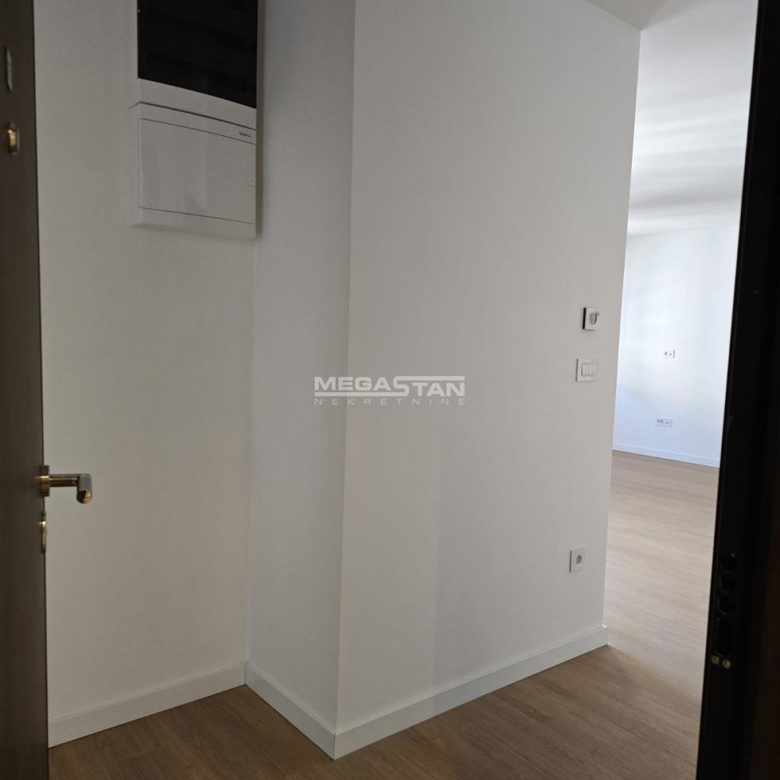 Četvoroiposoban stan na prodaju, Šumice, Beograd, 162m², 518.400 €